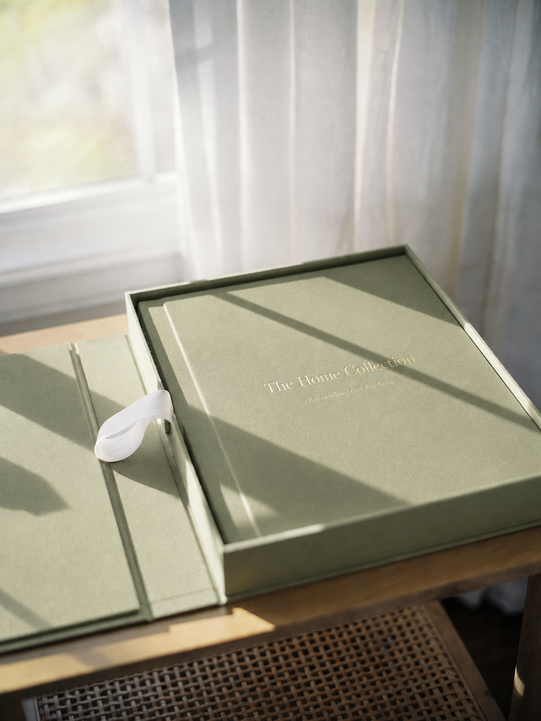 The Home Collection — coffee table-bok